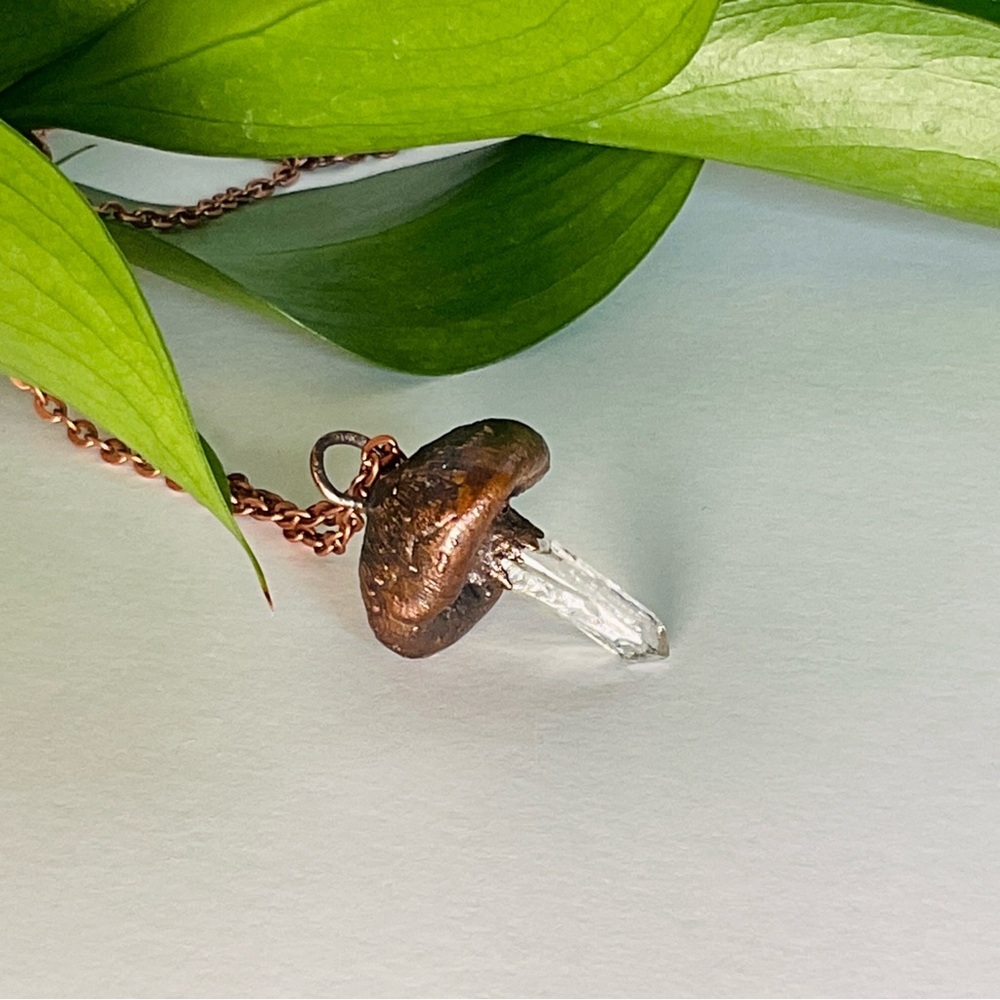 Copper Necklace Mushroom Fungi Quartz Crystal Gem Handmade Jewelry Pendant #A